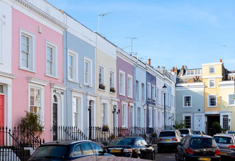 🏘️ Notting Hill's Colorful Houses A Local's Guide (2024) ⋆ We Dream of