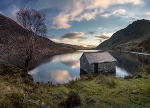 Sunrise at Ogwen cottage is among the most popular Snowdonia photography locations.