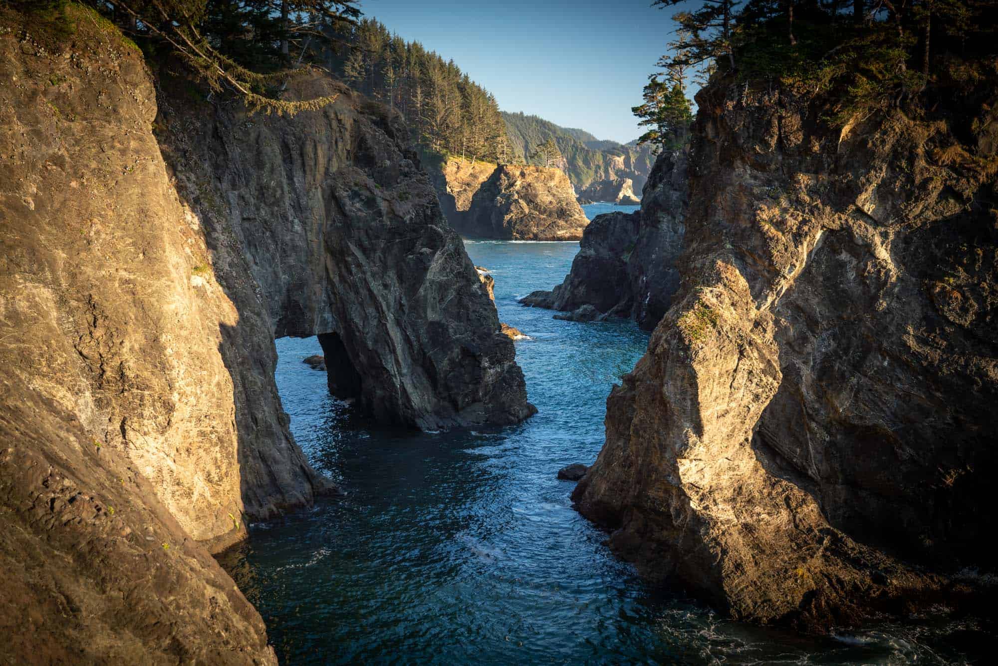 �� Southern Oregon Coast Guide: 10 Best & Secret Places (2024) ⋆ We Dream of Travel Blog