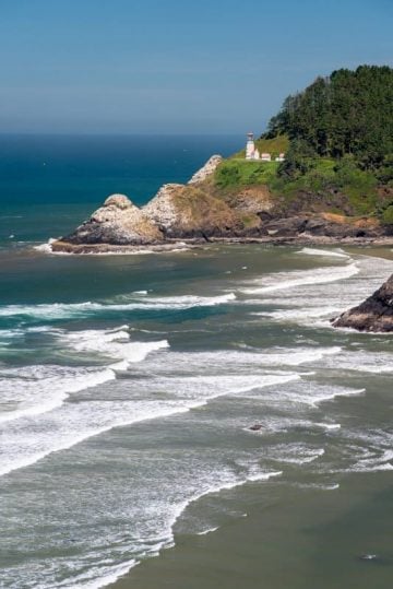 Heceta Head Lighthouse is a great sunset option if you have multiple days to explore Yachats and the Central Oregon Coast.